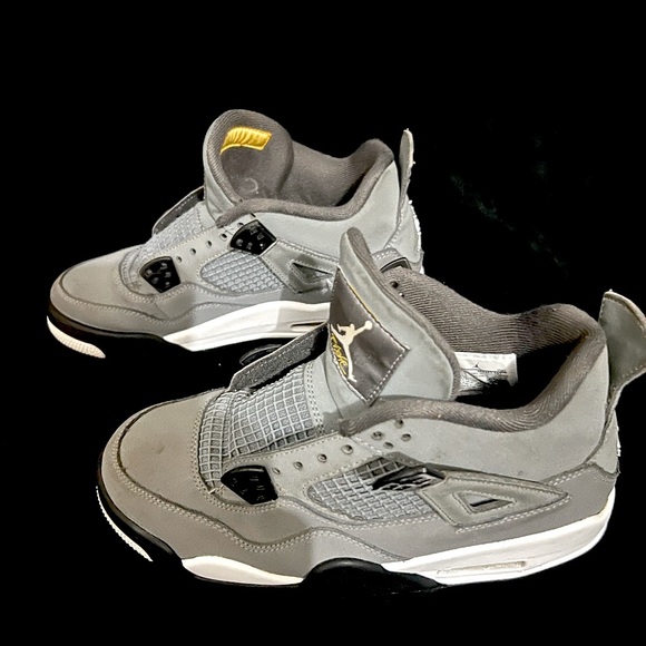 Jordan 4 cool grey. 5y - Picture 2 of 7